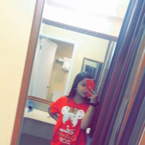 Meet your Posher, Danna